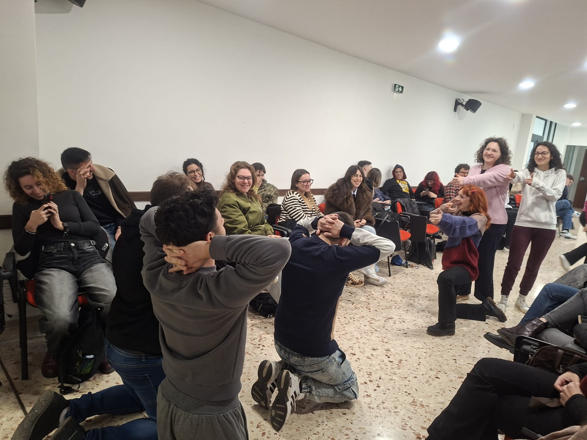 Teatro dell’Oppresso con i volontari SCU